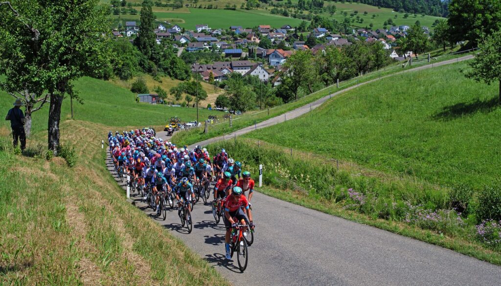 cycling race cyclists tour de suisse 7266515