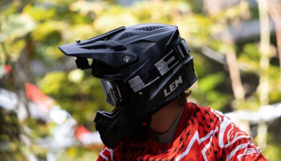 Jak dobrać odpowiedni kask Abus Aduro - kluczowe cechy i modele